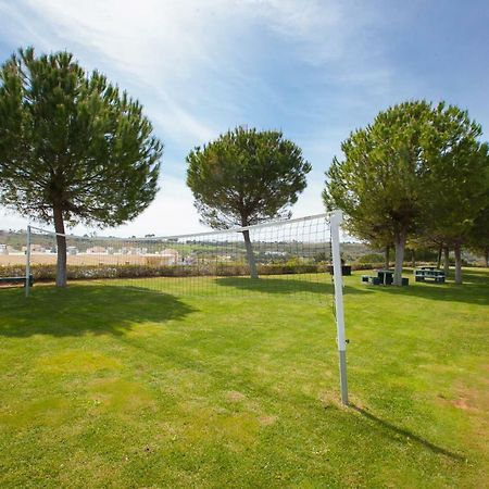 Modern Luxury Apartment Near Harbor Of Albufeira Eksteriør billede