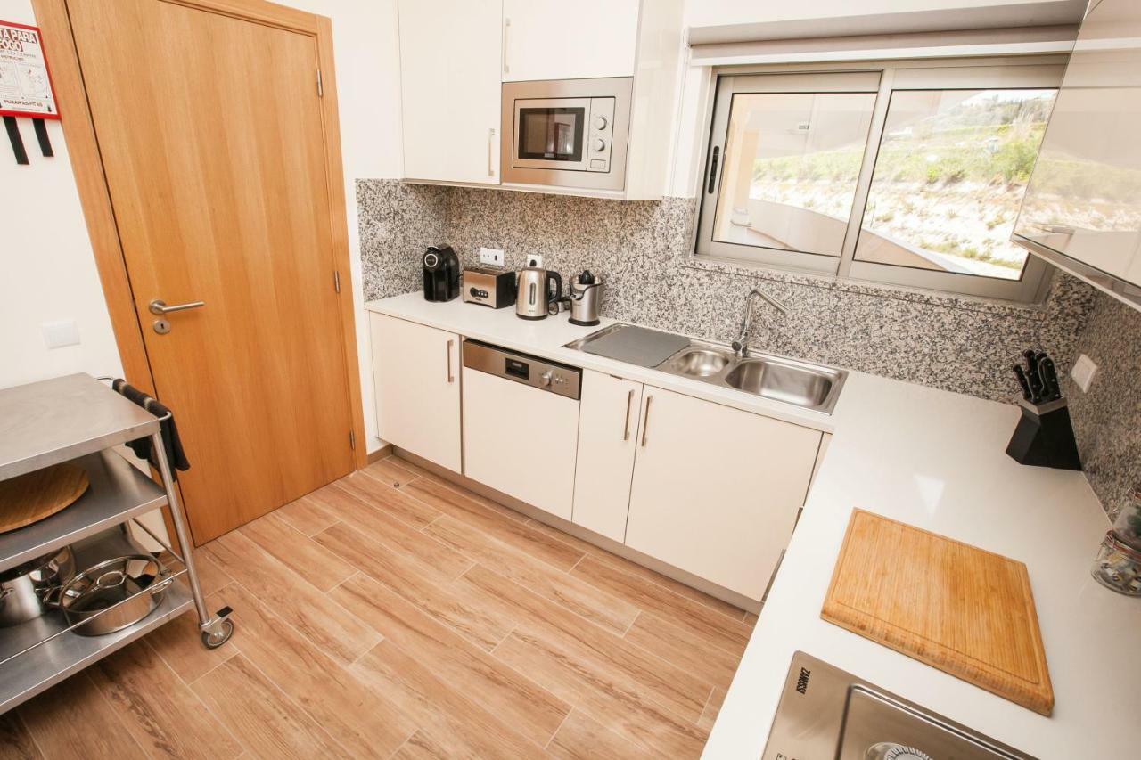 Modern Luxury Apartment Near Harbor Of Albufeira Eksteriør billede